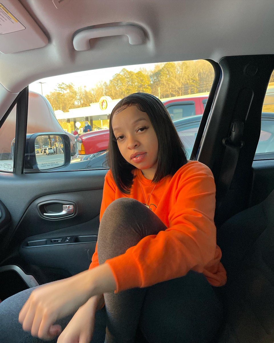 endiaj_'s tweet photo. on chill. 🧡 https://t.co/HShkgYg9uN