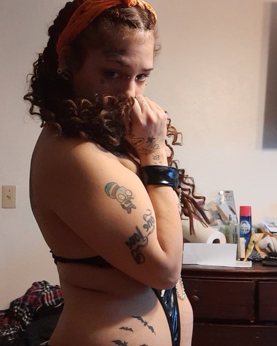 Who wants to see me naked? https://t.co/LGKbO4s5Rk https://t.co/z9w6YHZNcA<a href="/tag/eyecontact"class="tags"><span>#eyecontact</span></a><a href="/tag/ffxiv"class="tags"><span>#ffxiv</span></a><a href="/tag/covid19"class="tags"><span>#covid19</span></a><a href="/tag/sellingcontent"class="tags"><span>#sellingcontent</span></a><a href="/tag/jungkook"class="tags"><span>#jungkook</span></a>