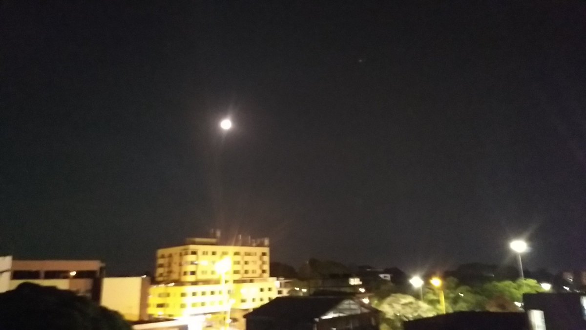 Edullano's tweet photo. #LunaLlena #SanFernando #CaliCo #AmoCali https://t.co/D88HX0IP69