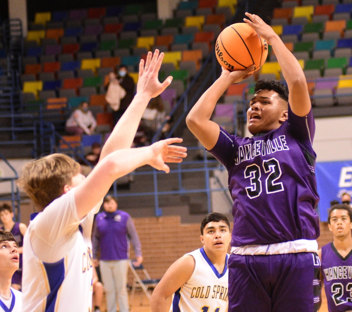 winfreyjake's tweet photo. COUNTY TOURNAMENT (VARSITY BOYS): Cold Springs edges Hanceville 60-54 in OT
https://t.co/lG0gdvDOaX https://t.co/UHaPeXxayO
