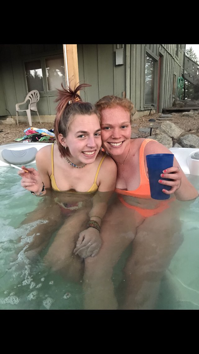 rubyslamb's tweet photo. i don’t know if twitter does birthdays BUT TODAY IT SHALL HAPPE BIRTHDAY MAEVE IDK HOW TO TAG PEOPLE I LOVE YOU ALL THE TIME EVERY SUNGLE DAY. here is a friendship pic and a hand pic https://t.co/mBi6HqS4rl