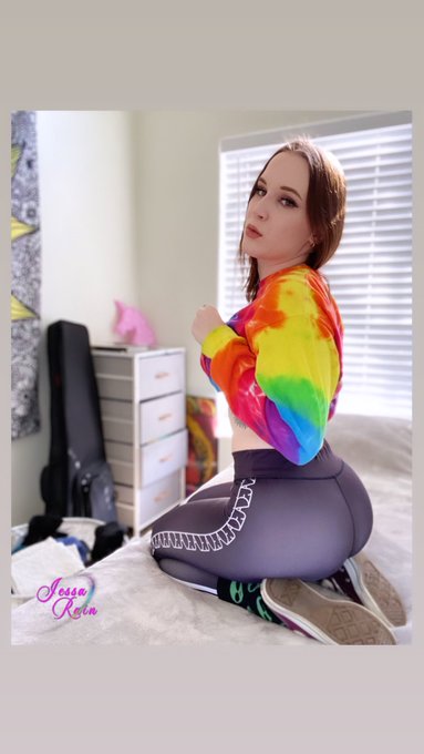 STOP! You have found the end of the rainbow 🌈 and that https://t.co/noqcCfdogf come see all of the fun