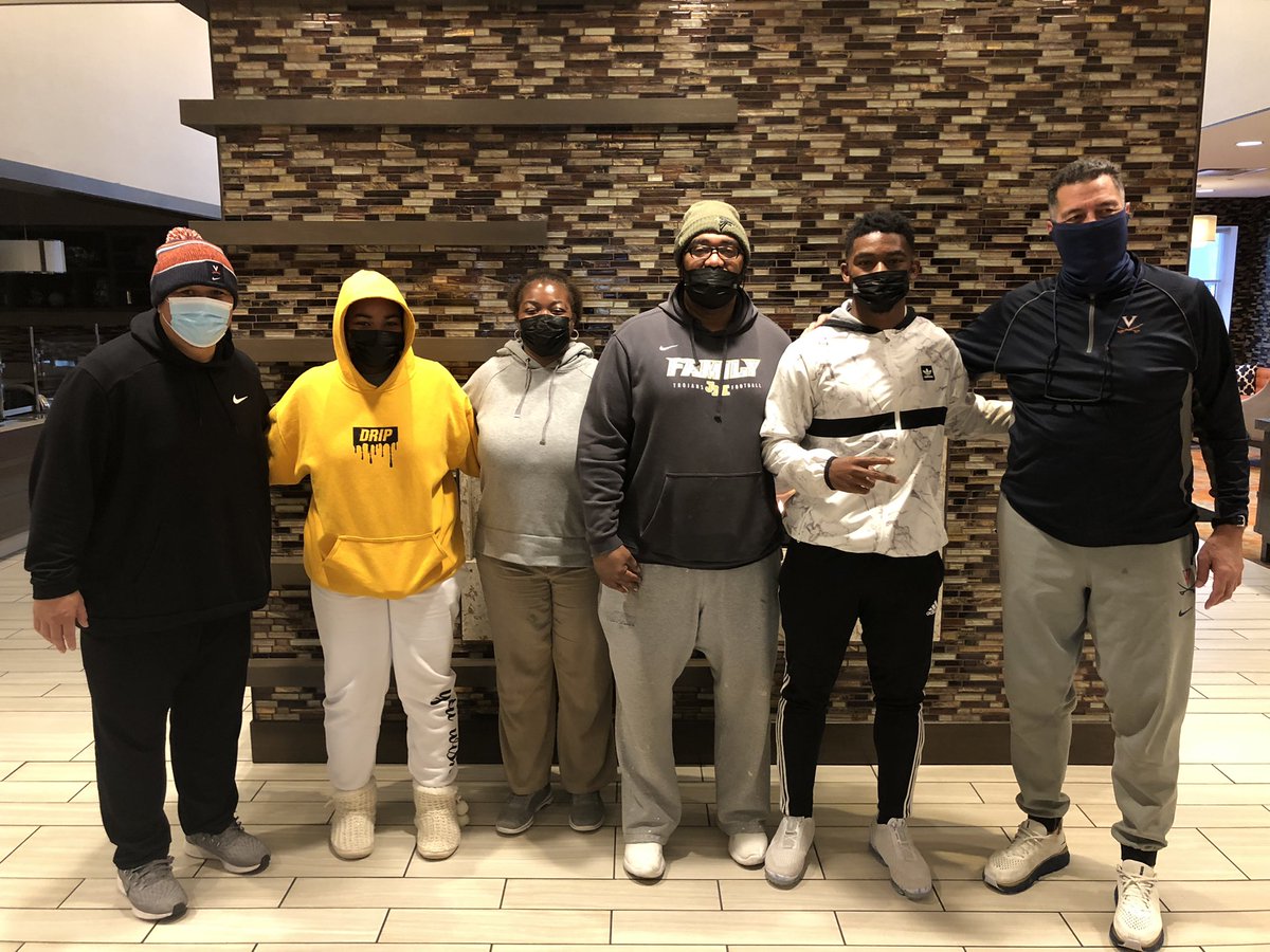 This 2021 class didn’t have official visits nor other ordinary things necessary to make their college choice. They, like @AmaadFoston, chose substance in this pandemic environment and we’re ecstatic they did. I’m so glad they (2021 mid-years) are in C’ville. Welcome home #gohoos