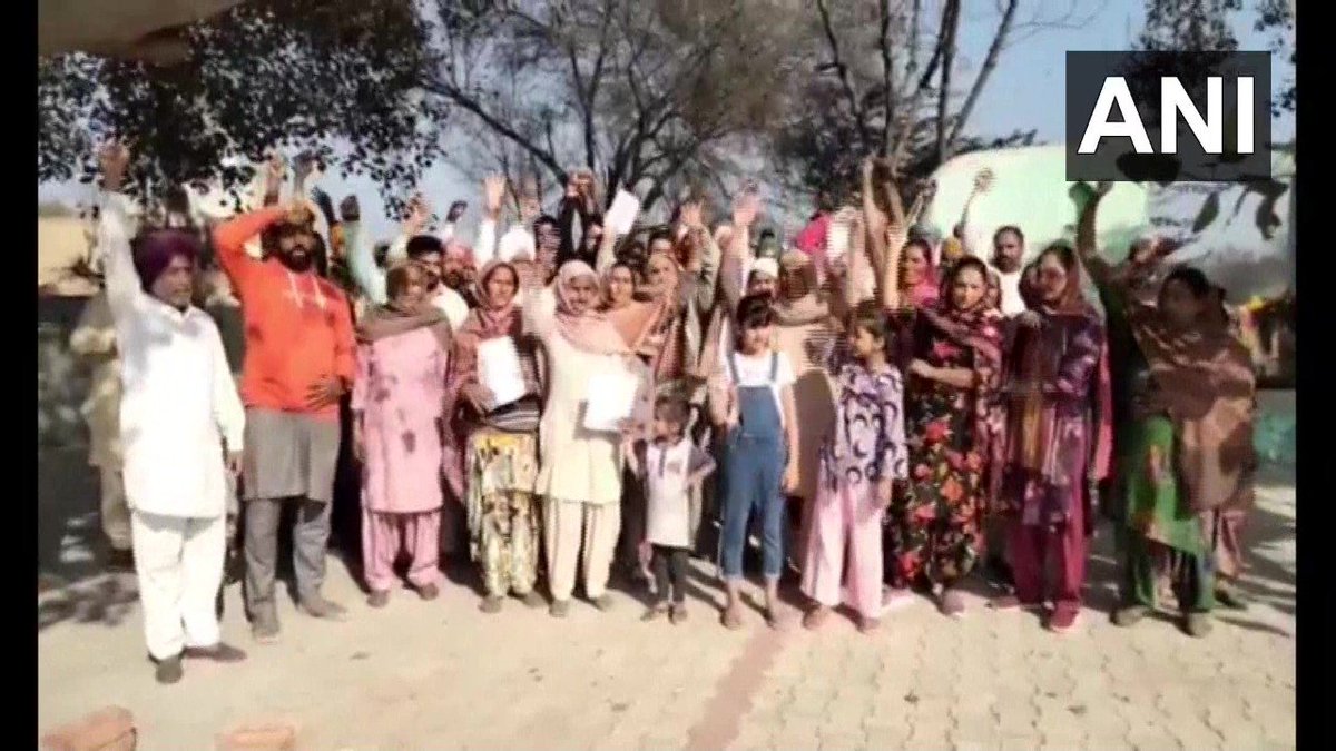 ANI's tweet photo. Punjab: Virk Khurd gram panchayat in Bathinda decides to send at least one member of each family to farmers' protest at Delhi borders for a week
"Those who won't go to protest will be fined Rs 1,500 & those not paying fine will be boycotted," says Sarpanch Manjit Kaur. (29.01) https://t.co/XZ1n0az38B