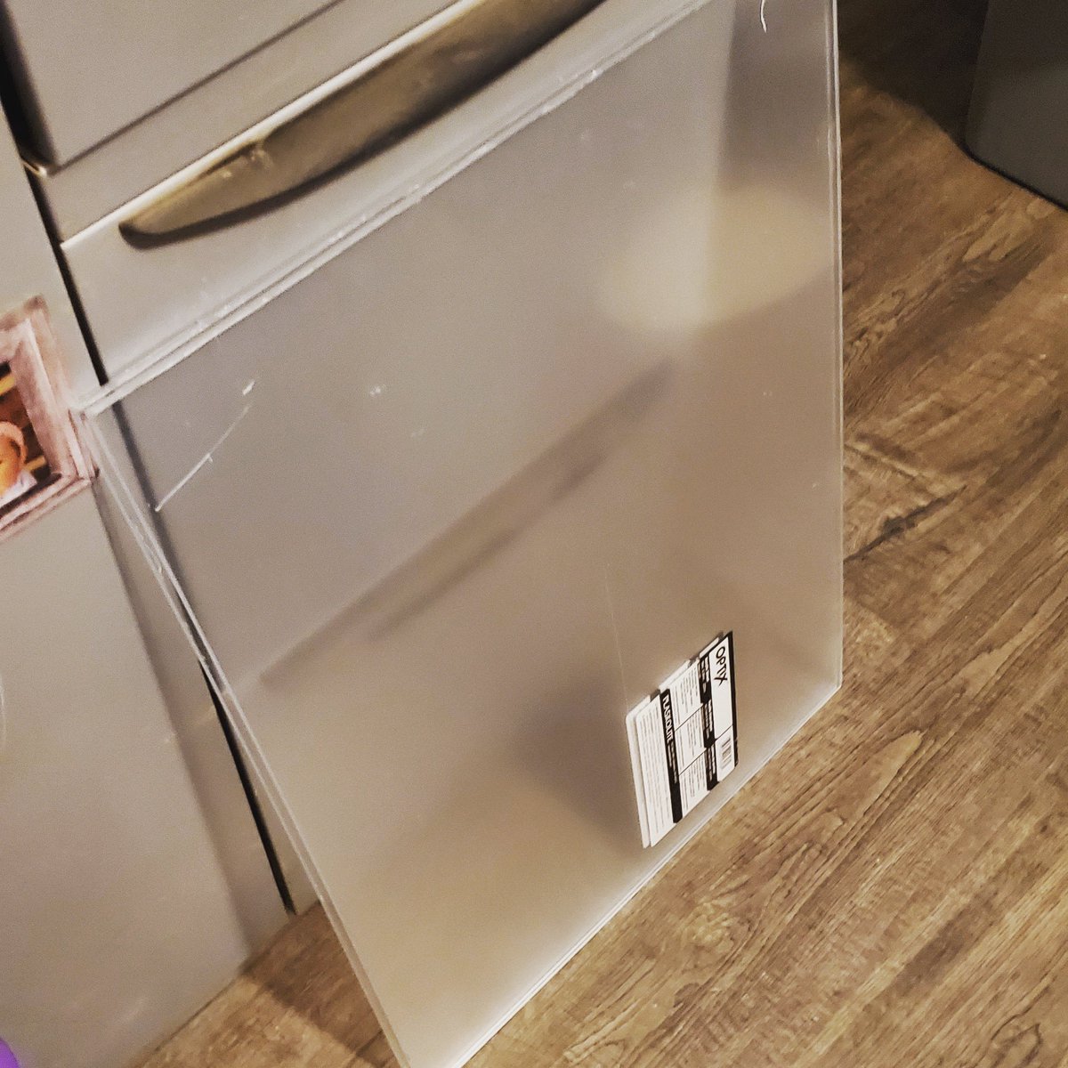 DDCustomMods's tweet photo. We have some thick acrylic.... isn't it sexy?!   Not as sexy as our plans for it 😈🔥

Stay tuned 😁👍

#Desk2WallPC #PTSDWallPC https://t.co/buJ3Iz80ce