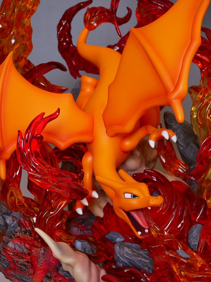 リザードン 高さ約32cm 特大 フィギュア 炎タイプポケモン