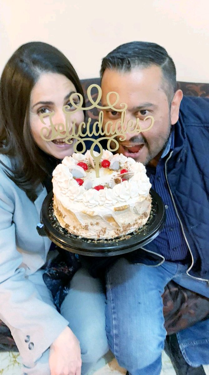 Excelentes 15 años de matrimonio.....Saludos !