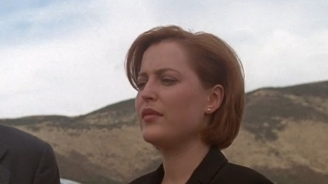 BAM! First scene of them and they are already mistaken as a couple