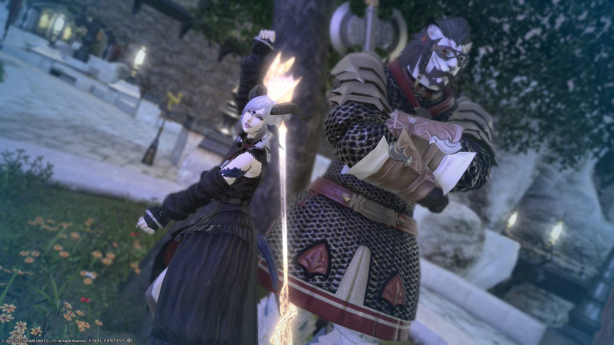 treecluster's tweet image. Me and my sib in FFXIV