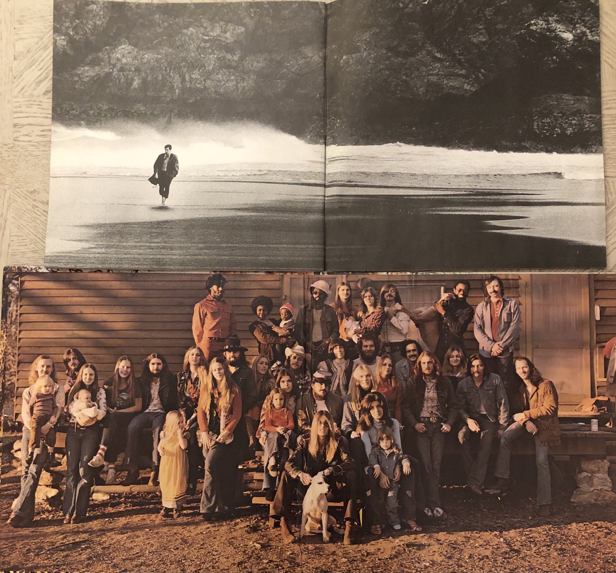JohnnyMarsDJ's tweet photo. In 1973 The Who gave you a picture booklet with Quadrophenia and The Allman Brothers gatefold LP opened up to showcase a huge family gathering. Fondle the package while Saturday Morning Flashback plays the music from 48 yrs ago. 9-noon @93XRT https://t.co/Iy7CfxoCzz