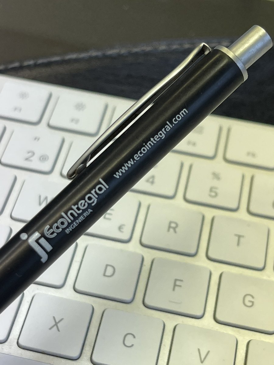 Me encanta encontrarme con estos recuerdos. Así era nuestro logo hace 20 años @Ecointegral_Ing