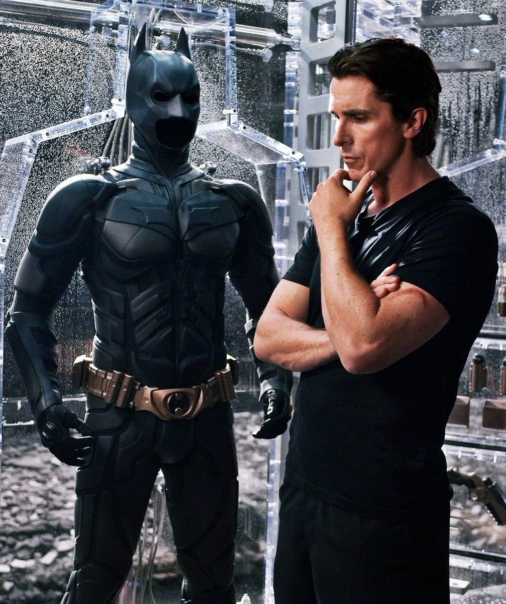 Sr__Wayne's tweet photo. Feliz Cumpleaños Señor Wayne.

Don Christian Bale. https://t.co/JN9BOakm7k
