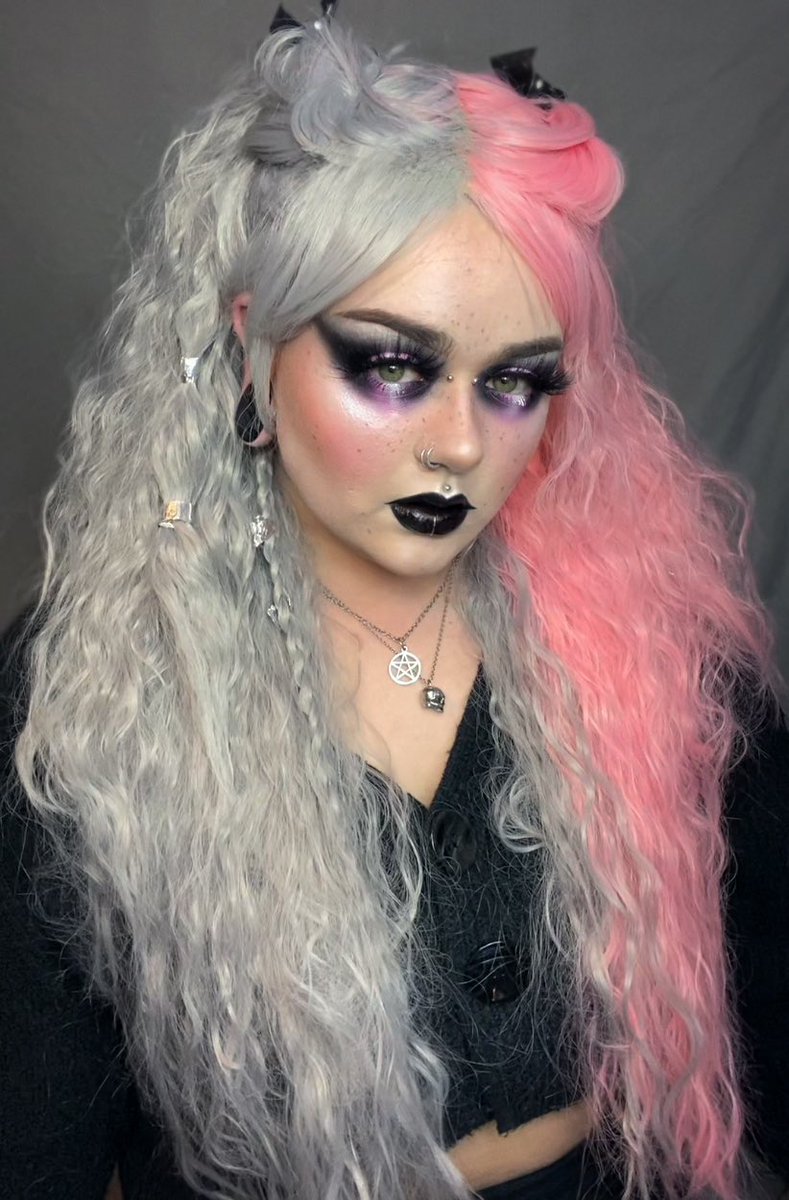 IsabelleLock4's tweet image. I feel pretty but I also look like a bitch💗