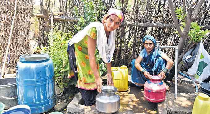  #MissionBhagirathaIt is the flagship initiative of  #KCR garu aimed at supplying safe, sustainable and treated drinking water to every household in the State. All the 54,06,070 households in state are covered under the  #FHTC with the implementation of  #MissionBhagiratha (6/n)