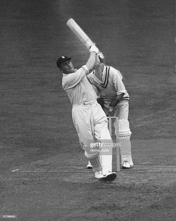 Laker & Loader fight . For fifteen minutes they keep Tayfield at bay. But, the ploy of pressure with four men near the wicket, two men deep is difficult to overcome. Laker lofts Tayfield. The sun is in Duckworth’s eyes, but he manages to hold it 15 yards inside the fence. 208/9.