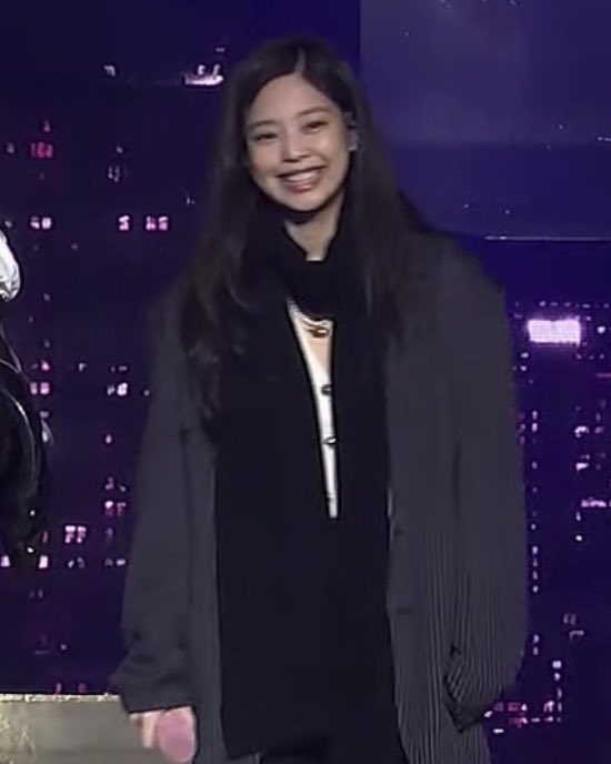 firejennie's tweet photo. i can’t do this anymore https://t.co/OxLXtubQ0H