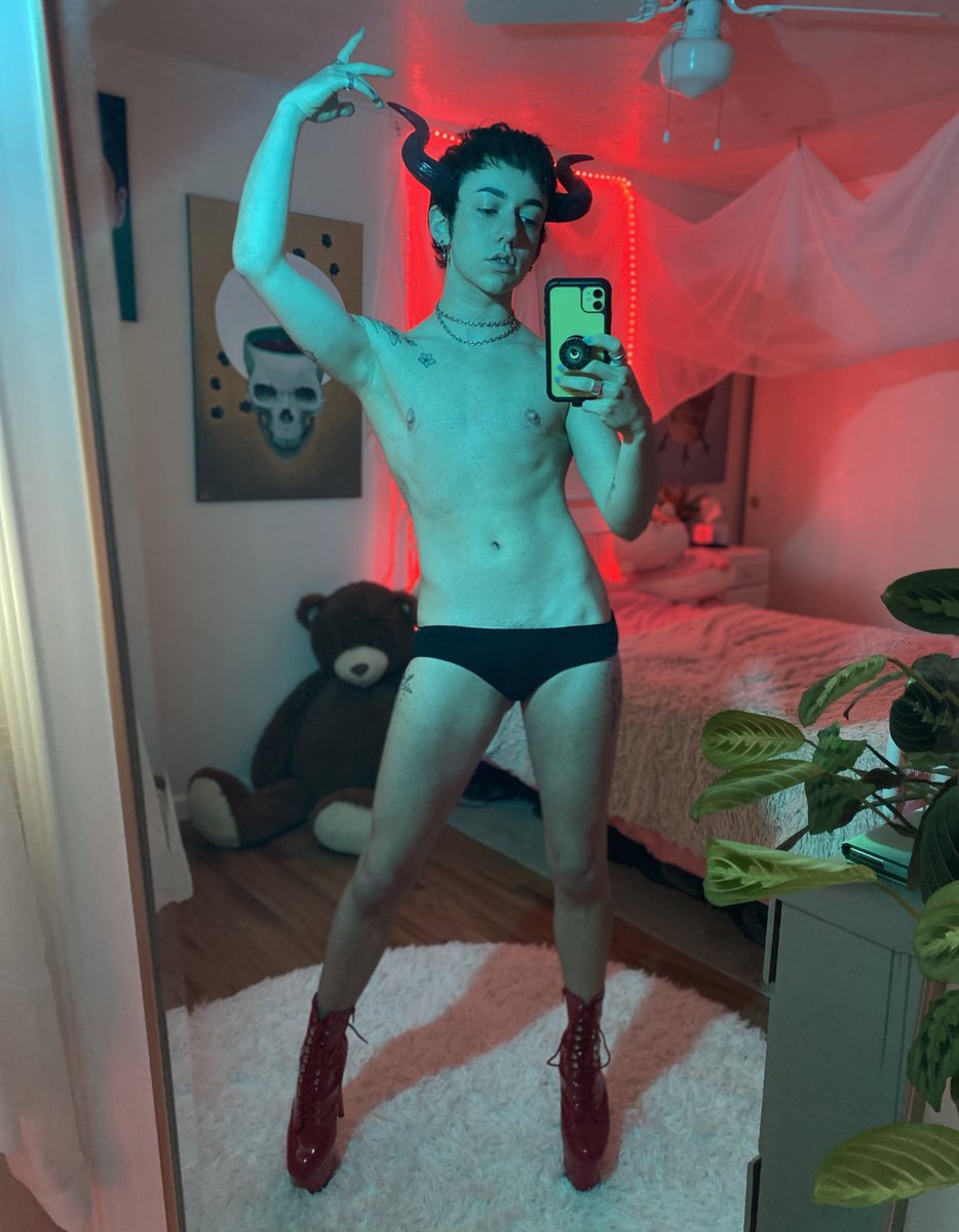 Spencer_sunboy's tweet photo. Call 1-800-666 for hot demon pussy boys in your area https://t.co/Yg3Bb2keeP