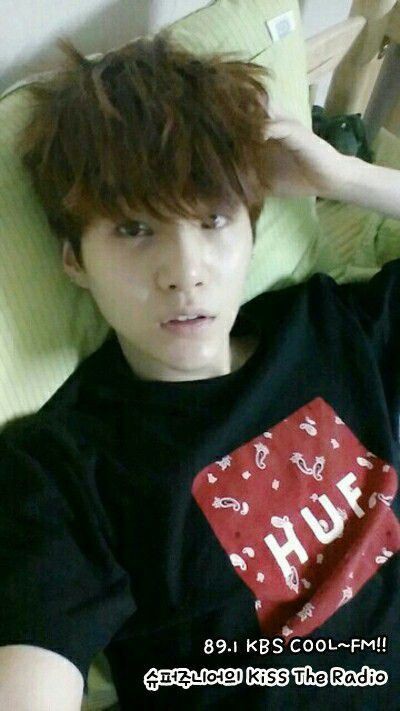 Suga's pre debut pictures; A cute thread: