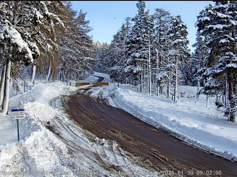 Taken at 9:02 today (Saturday Dec 30th). All that snow up on our hills! Let’s hope it stays! <a href="/lecht2090/">Lecht 2090</a>
