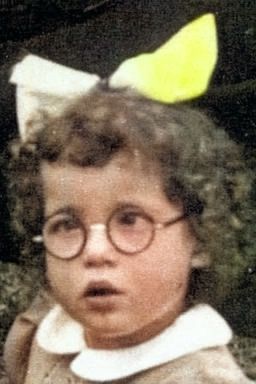 StolpersteineA's tweet photo. I am Tsiwjah de Jong. I was born on 30-01-1939. Around 21-05-1943 I was murdered in #Sobibor because I was Jewish.
I was just 4 years old.
I lived in The Netherlands in #Emmen at the Julianastraat 25.

https://t.co/6y7EmU0qJF

#stolpersteine #struikelstenen @Oorlogsbronnen https://t.co/Bx0a495Fjf