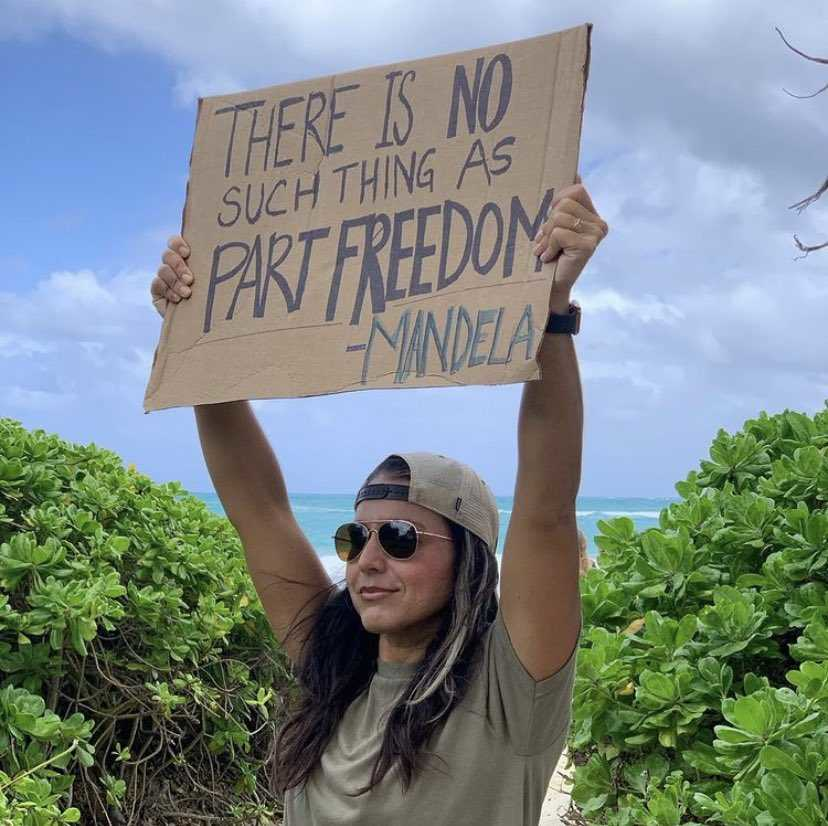 808constituent's tweet photo. "Join me in building a movement for peace at home and abroad that will fulfill the promise of America for freedom, justice, equality, and opportunity for all. " – @TulsiGabbard
#LibertyForAll ⚖️#AlohaMovement🌺 https://t.co/nelLOSdWRV