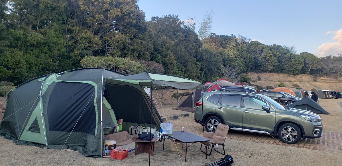 QT6O7sfgBdb1gIZ's tweet photo. 志摩オートキャンプ場🎄⛺🚙
#キャンプ #CAMP #テント #LOGOS
#LOGOSFAMILY #夫婦キャンプ https://t.co/RAgbhR8bIH