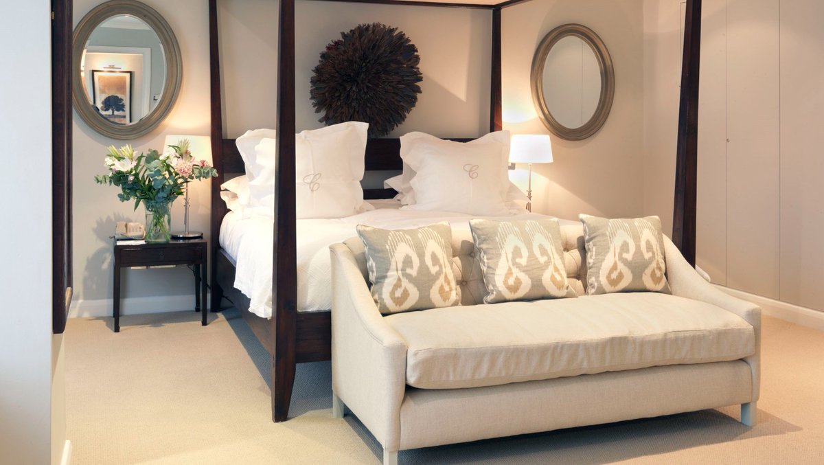Calcot_and_Spa's tweet photo. Oozing with character and country style, there’s plenty of space for couples and families when the time is right.
Which room will you be taking a suite slumber in when we're out of hibernation?
#CalcotandSpa https://t.co/tSf42hTB4c