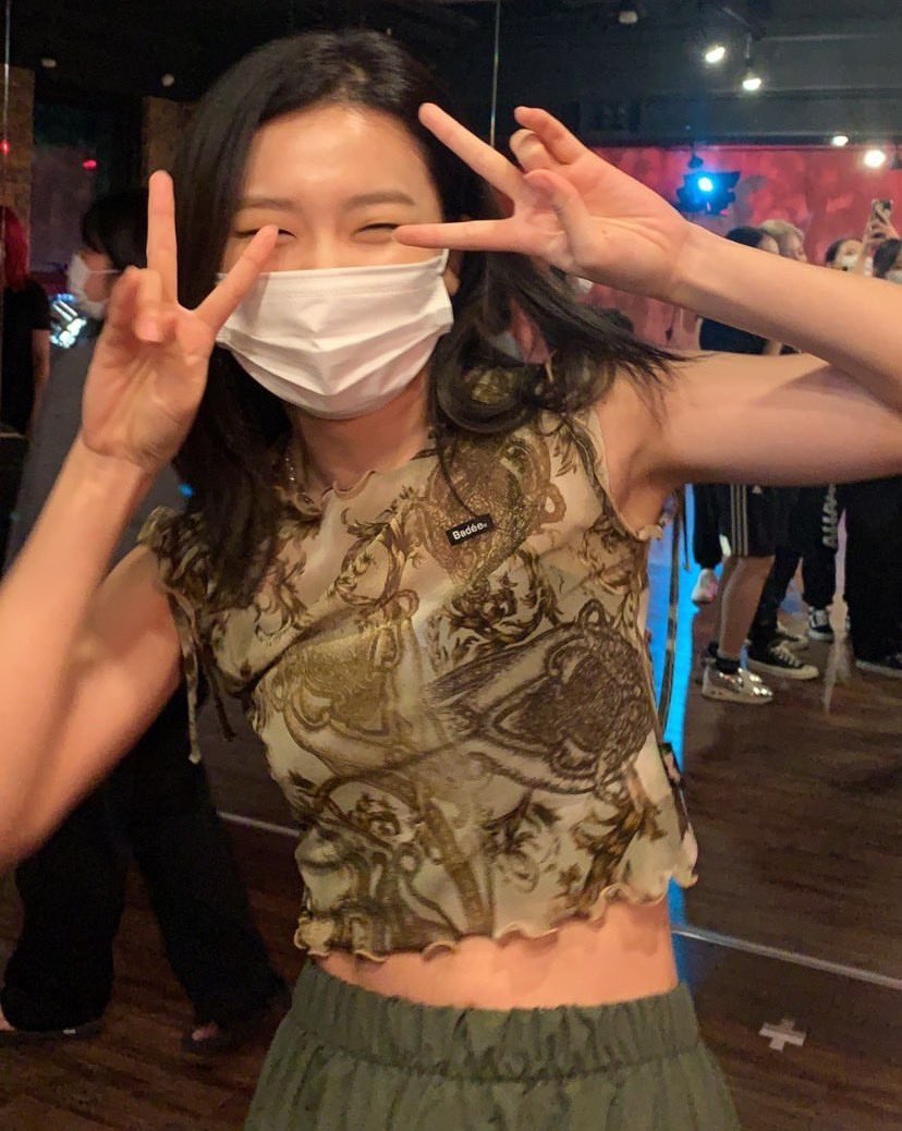 unwhitewashed seulgi — a important thread