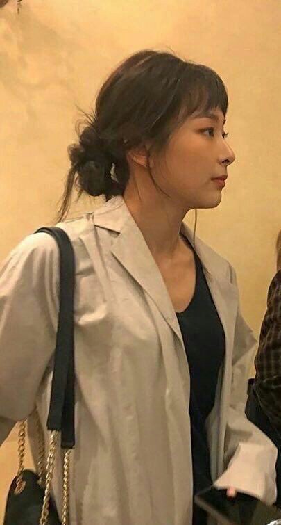 unwhitewashed seulgi — a important thread