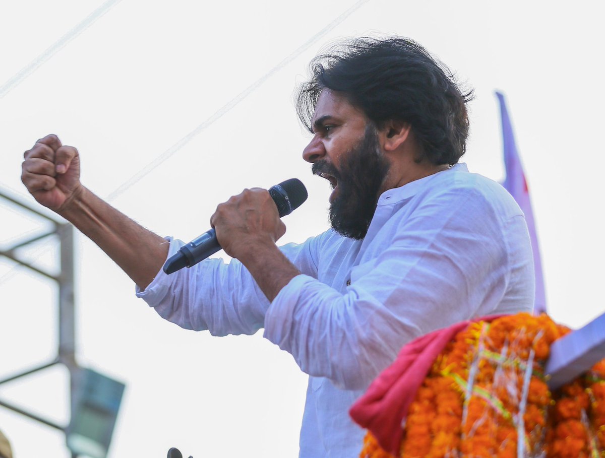 Compilation of janasenani pics **Thread** ------>>>>> (Offline pics) @PawanKalyan 