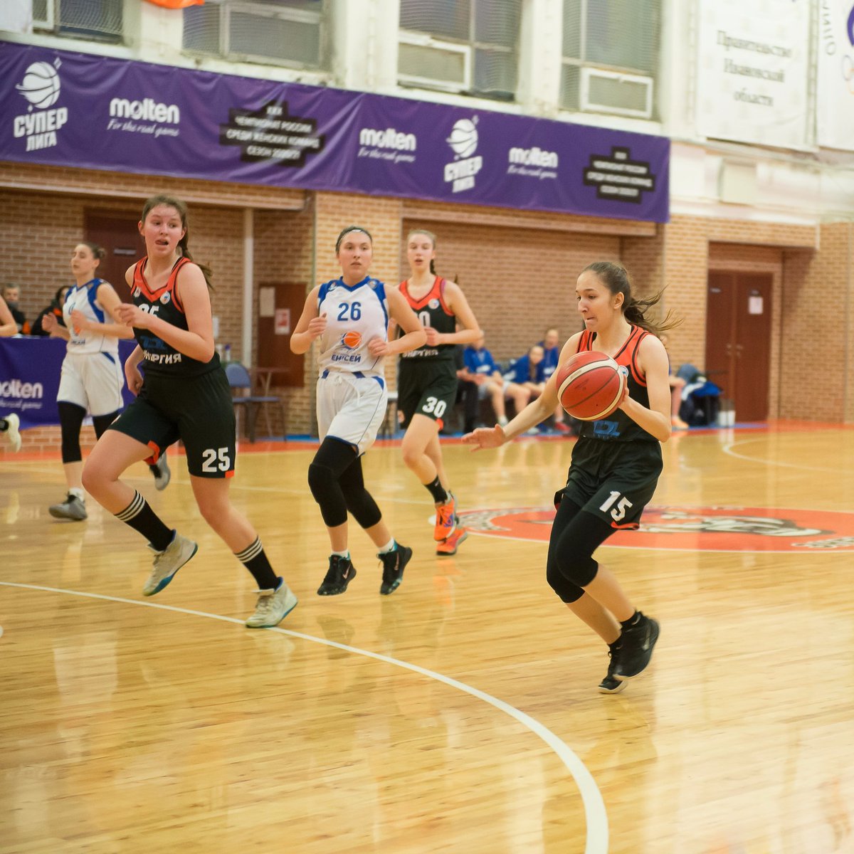 Юниорки "Энергии" одержали очередную победу в полуфинале Первенства России U-17. Они уверенно одолели третью команду Московской области (71:45). За тур до конца турнира "тигрицы" обеспечили себе проход в финал с первого места в группе 🏅
#тдлэнергия #ЭнергияИваново