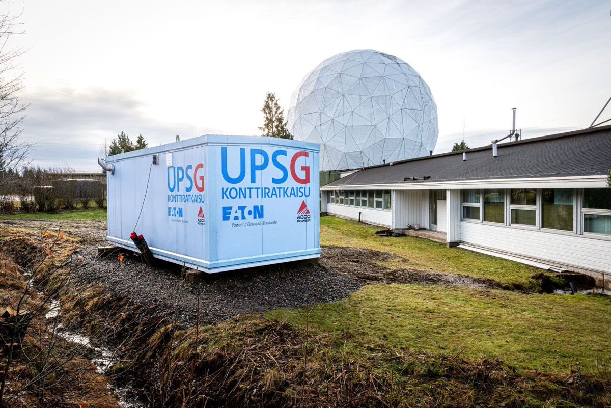 MSinikari's tweet photo. #Aalto-yliopiston Kirkkonummella sijaitseva #MetsĂ€hoviân radiotutkimusasema on ottanut kĂ€yttöön Eatonin kehittĂ€mĂ€n #UPSG-konttiratkaisun, joka takaa asemalle hĂ€iriöttömĂ€n sĂ€hkönsyötön vuorokauden ympĂ€ri. VarakĂ€yntiaika koheni jopa 4-5 vuorokauteen.
https://t.co/ZmTCO3kp3T https://t.co/adt2hjTMcu