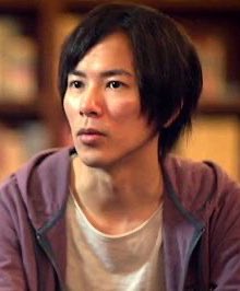 As an anime only fan of Attack on Titan, in this thread I’m going to be explaining my perspective and interpretation of Eren’s character writing in season 4 and what message Isayama sensei is conveying. I hope this thread can help some people understand him better.  #AttackOnTitan