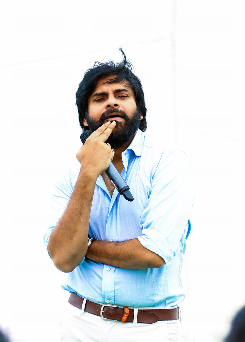 Ending up this thread with my fav pics  @PawanKalyan 