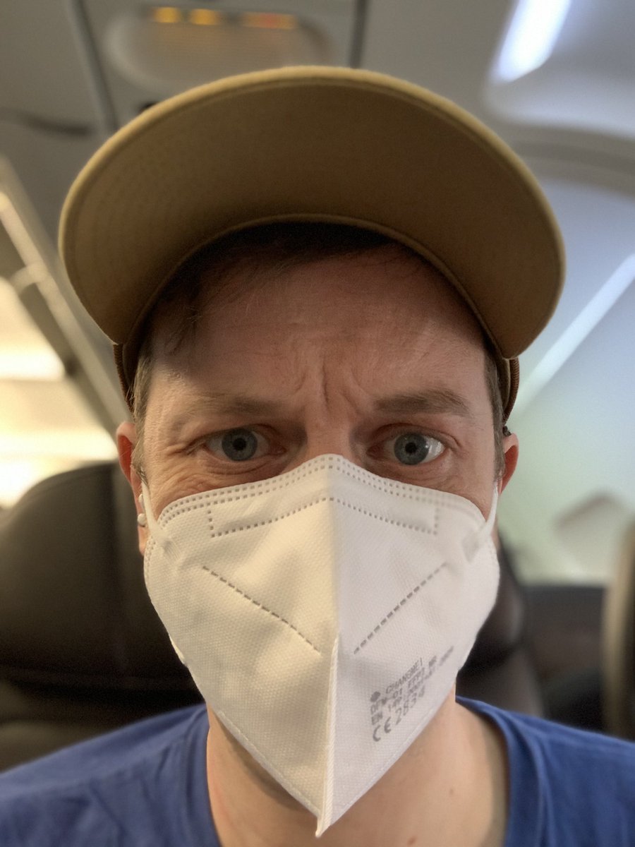 nateadams's tweet photo. Well this is WEIRD. #planeelf https://t.co/h00E4k1bND