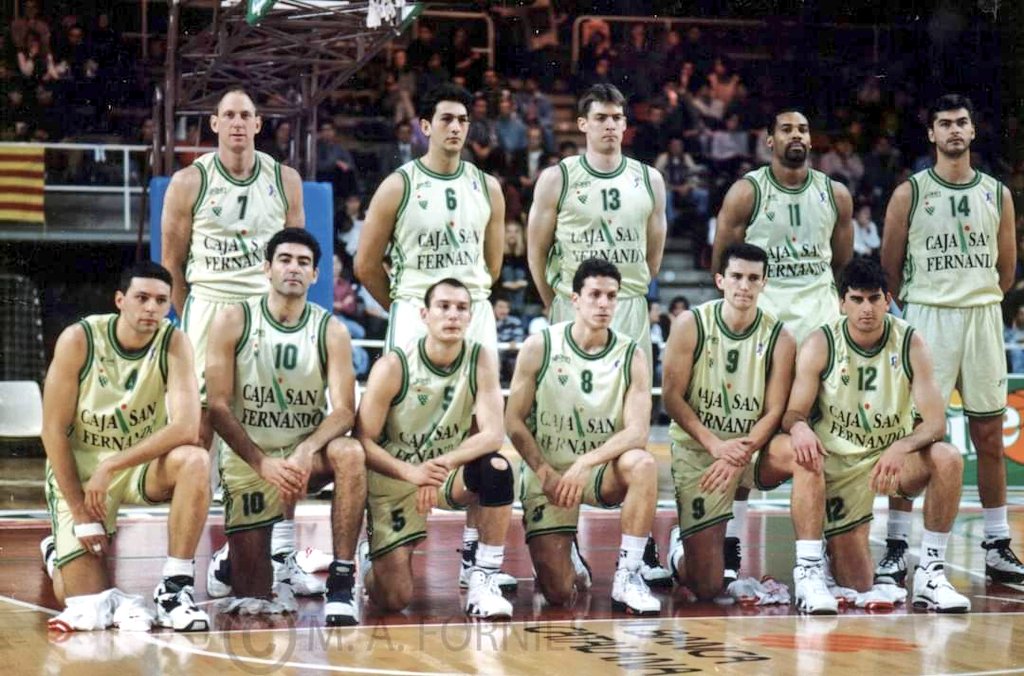 DeporteVintage's tweet photo. Buenos días #CajaSanFernando 1994/95 #JaviGonzalez #NachoAzofra #QuiqueLopez #ChusLlano #DanGodfread #BenitoDoblado #BrianJackson #GrangerHall equipos históricos https://t.co/cghNvzGHVR
