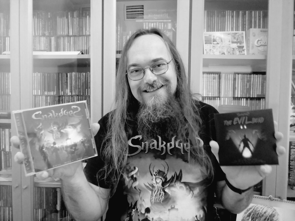 Esquirlas de Metal tweet media