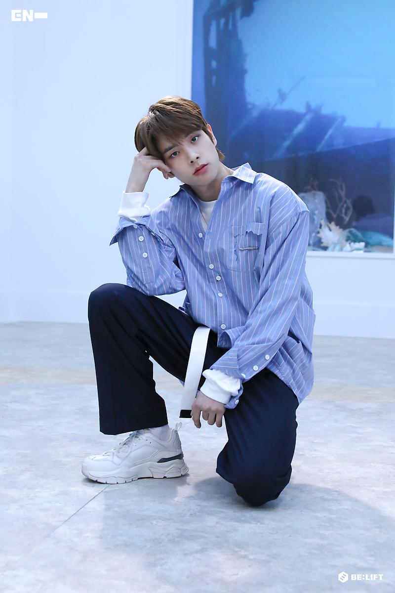 ddeonuluv_'s tweet photo. S T O P A T T A C K I N G T H E
G U Y W H O H A S S U C H A
P U R E H E A R T
#PROTECTJAKEATALLCOST
@ENHYPEN_members @ENHYPEN https://t.co/DNJxyTPdBO