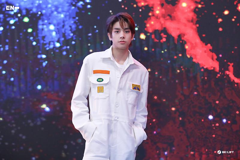 ddeonuluv_'s tweet photo. S T O P A T T A C K I N G T H E
G U Y W H O H A S S U C H A
P U R E H E A R T
#PROTECTJAKEATALLCOST
@ENHYPEN_members @ENHYPEN https://t.co/DNJxyTPdBO