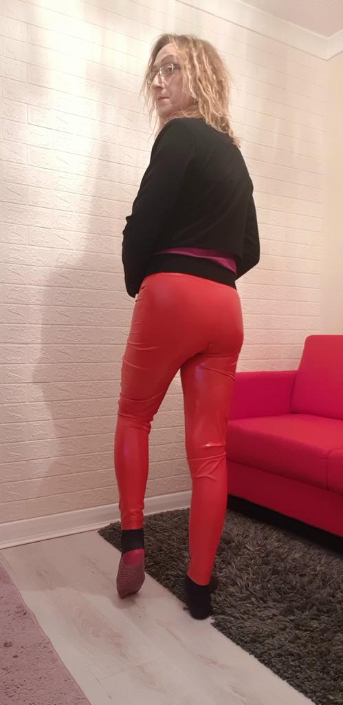 2 pic. Good morning everybody. 
I decided to dress up for work today in latex trousers. I hope you like