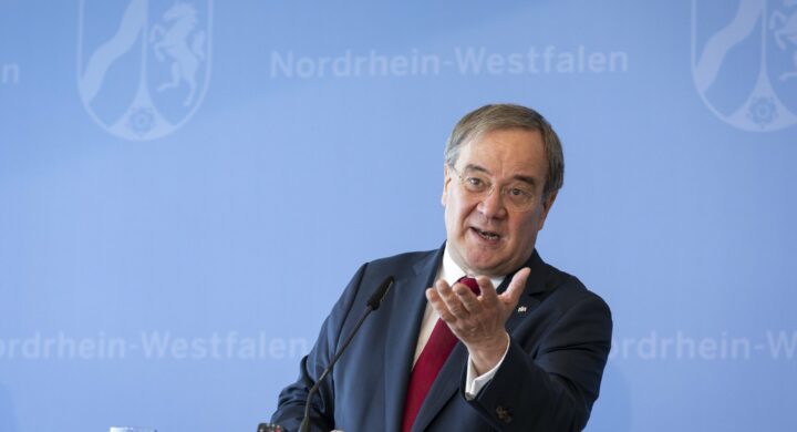 formichenews's tweet photo. Nuova leadership per la Cdu. Cosa cambia per la Lega? L’analisi di @PaoloAlli 

🔗 https://t.co/yUYN2lEv6D https://t.co/uvuTfXZnDf