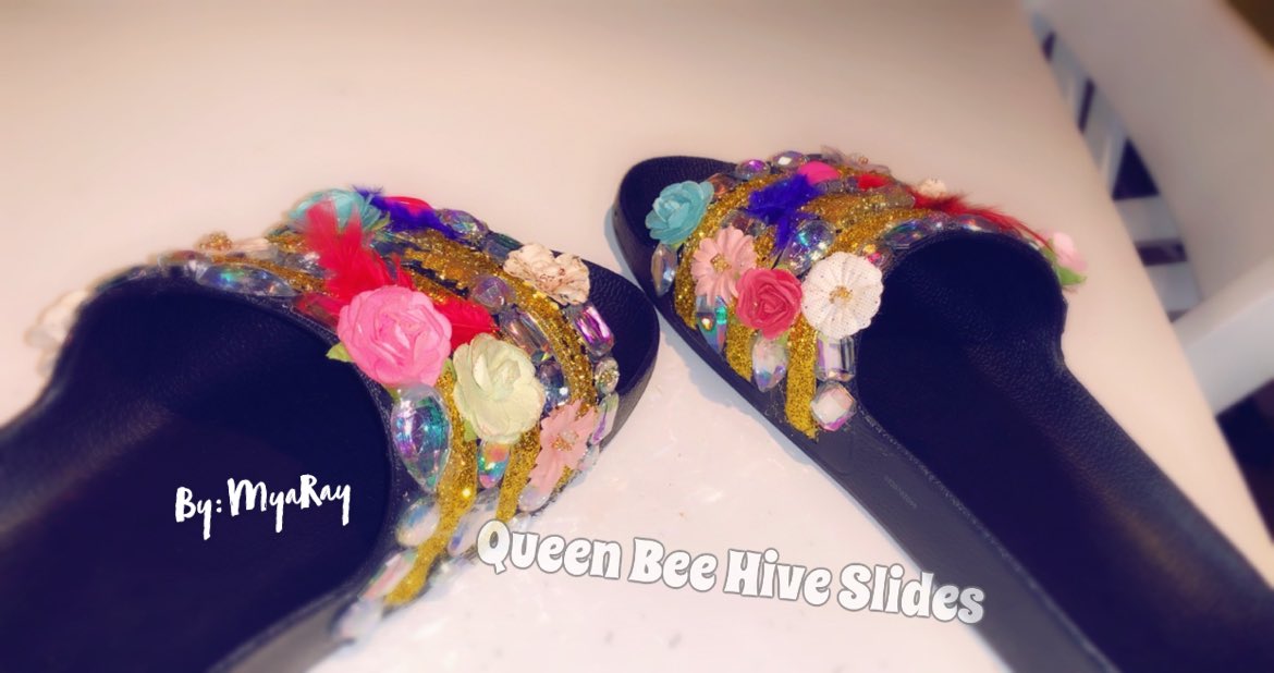 gavensbertmya's tweet photo. ✨ ok divas .... #QueenBeeHiveSlides are OTW ‼️... &amp; yes.. I’m allergic to basic !* 
I’m so excited for u guys to see all the designs iHave 4 yall !!
#StayTune #queenbeehivemyaray #QueenBeeHive #MyaRay #Slides #diyslides #diycrafts #Diva #Extra https://t.co/fCtKj2uuQ1