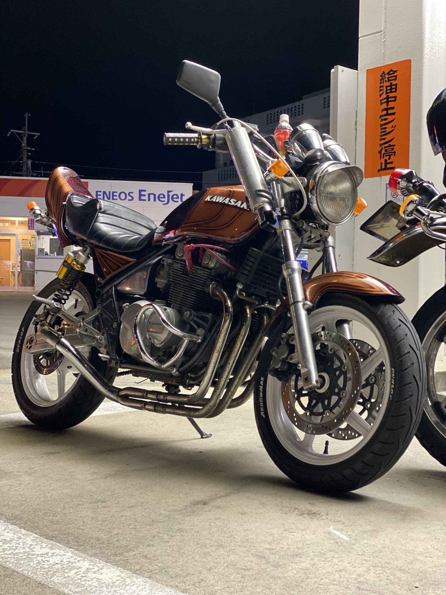 ゼファー400マフラー ワルツ機械 エキパイ偽物