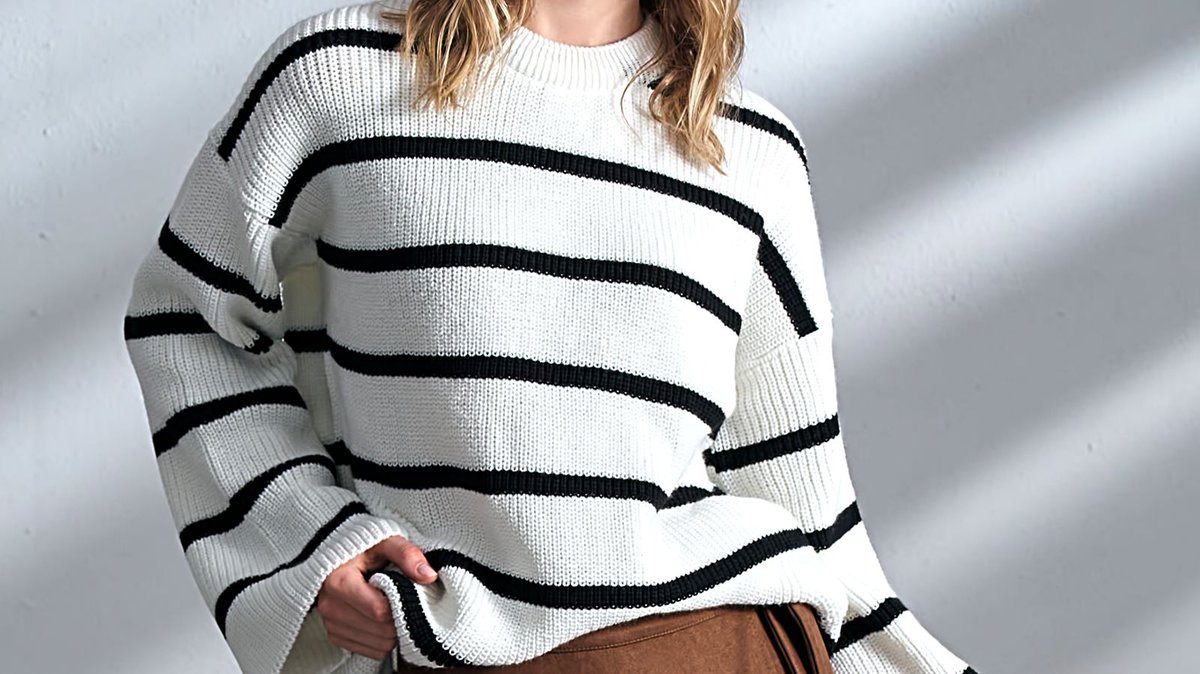 theworkshopshoe's tweet photo. A timeless must-have. 😍

Discover more at https://t.co/K32ZWvTYgd

#theWorkshopWorld #clothing #knitwear https://t.co/WEjWb3Rooi