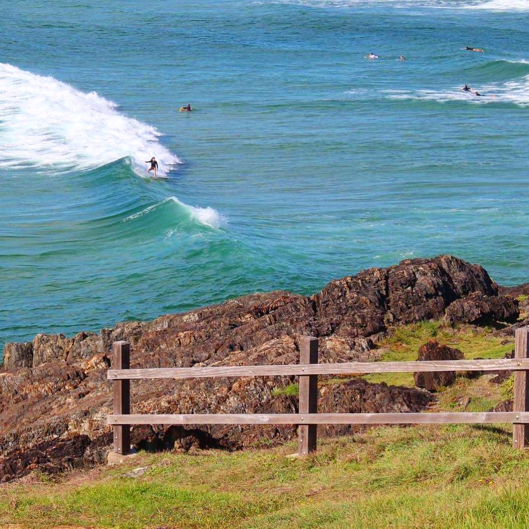 surfingmaps's tweet photo. Summer surfs at Sawtell. This point break wave is great for all levels of surfing and the headland provides protection from those summer northerlies. Visit our website for surf breaks all around Australia. 📷 @jess.sea.creative #visitnsw https://t.co/T9jKPNPYR9
