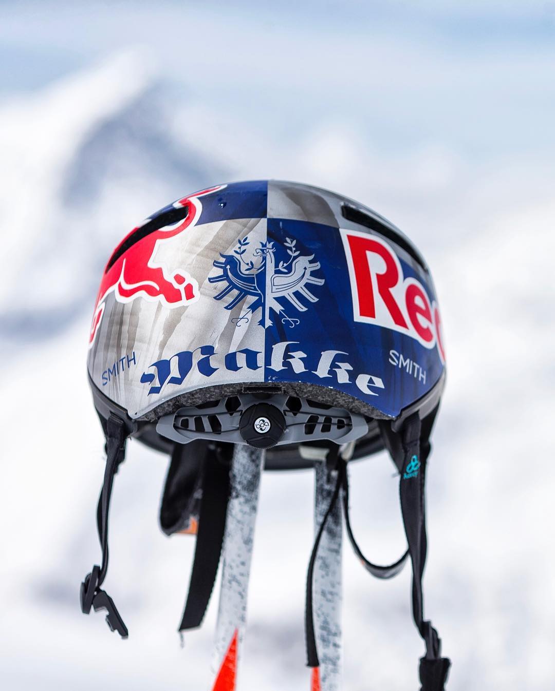 Ski Red Bull Helmet