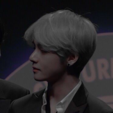 Taekook matching icon:A threadCr. Pinterest