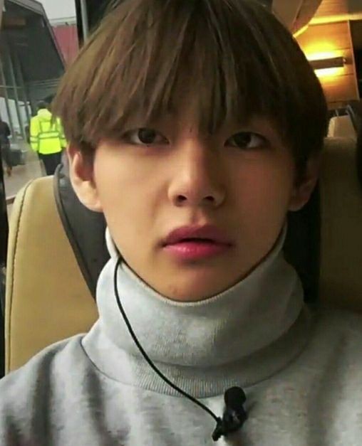 Taekook matching icon:A threadCr. Pinterest