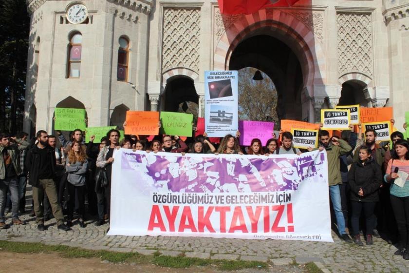 Türkiye’nin en köklü üniversitelerinden biri olan 
Marmara Üniversitesi 
Külliye yapmak istiyorlar!!

Üniversiteden KülliyeOlmaz