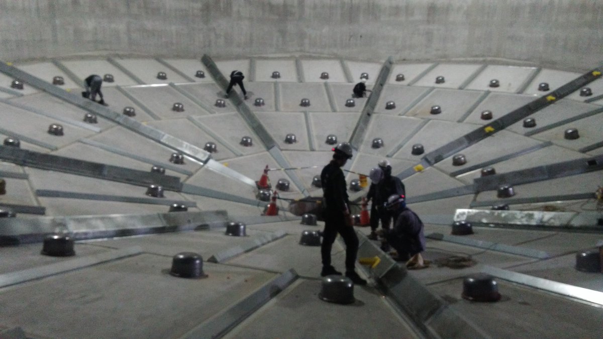 BioenergyInfo's tweet image. 📢 NEW FEATURE: Out with the coal, in with the new. In this exclusive case study, French company @Vibrafloor explains how it supported its customers’ conversion from coal to biomass in South Korea: bioenergy-news.com/news/out-with-… #biomass #biomassconversion #bioenergy